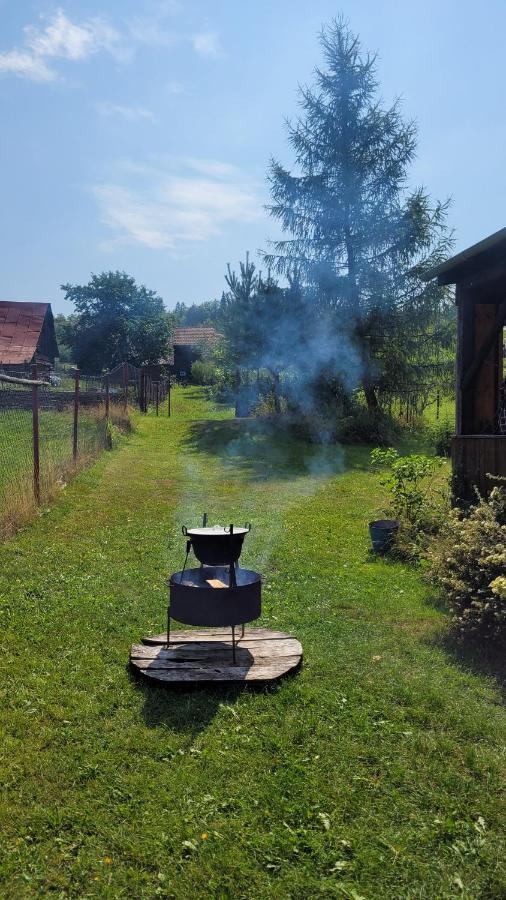 Chalupa Helena Na Poraci Buitenkant foto